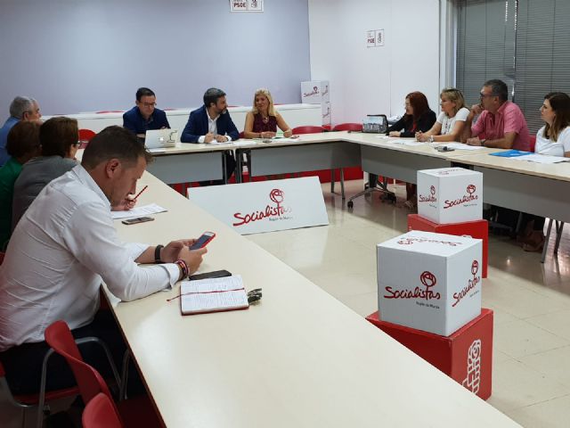 Los sindicatos de Función Pública apoyan la Proposición de Ley del PSOE para la ampliación de los permisos de paternidad y maternidad - 2, Foto 2