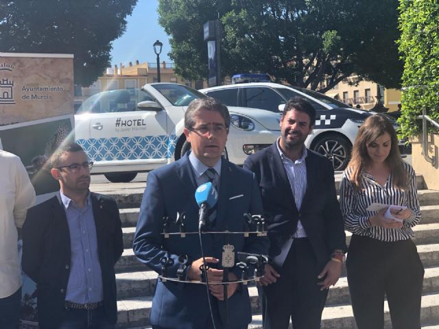 El diseñador murciano Javier Mármol presenta mañana su nueva colección en Algezares - 2, Foto 2