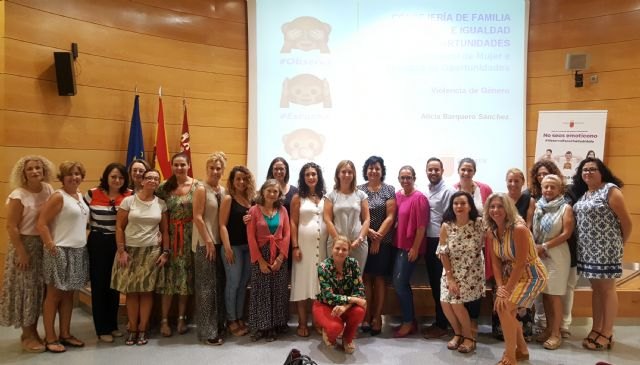 Familia coordina con los municipios las medidas del Pacto de Estado contra la Violencia de Género - 1, Foto 1