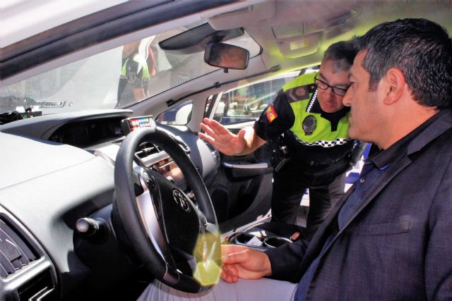 Hoy han sido presentados dos nuevos coches policiales para la Policía Local de Alcantarilla - 3, Foto 3