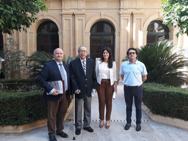 La Fundación Caja Mediterráneo y la Consejería de Cultura presenta en el Museo Arqueológico de Murcia una exposición inédita sobre Azorín para conmemorar el aniversario de su fallecimiento - 1, Foto 1