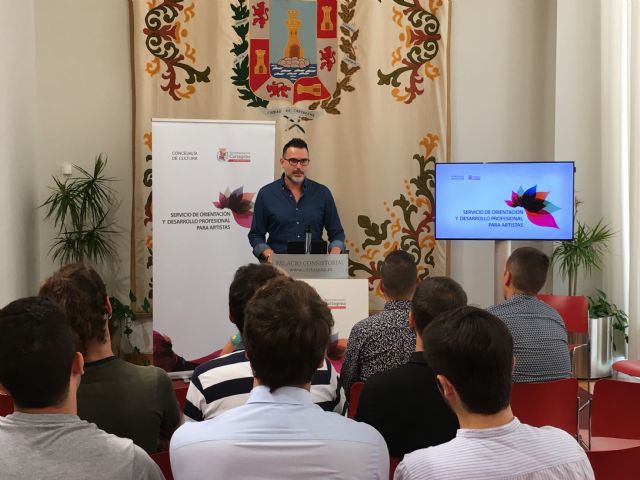 La Concejalía de Cultura del Ayuntamiento de Cartagena pone en marcha el Servicio de Orientación y Desarrollo Profesional para Artistas - 1, Foto 1