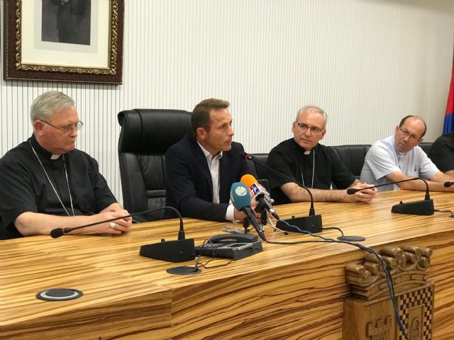 El Alcalde recibe al Obispo de Cartagena - 4, Foto 4