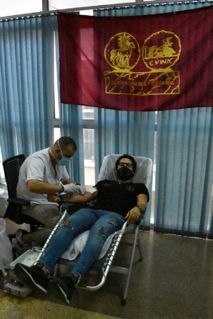 Los festeros acuden a la llamada de la donacion de sangre - 3, Foto 3