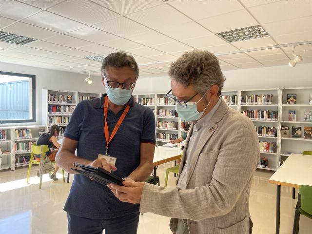 La biblioteca municipal de Espinardo estrena medidores de dióxido de carbono - 1, Foto 1
