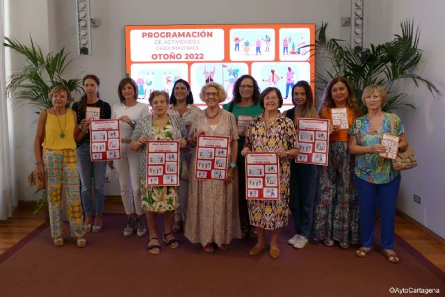 Servicios sociales programa un otoño lleno de actividades para los mayores - 1, Foto 1