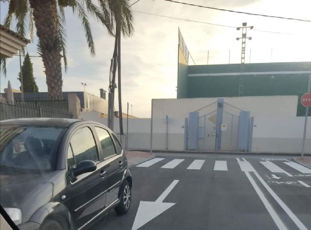 Un carril bici sin pies ni cabeza que tiene muy enfadados a los torreños - 5, Foto 5