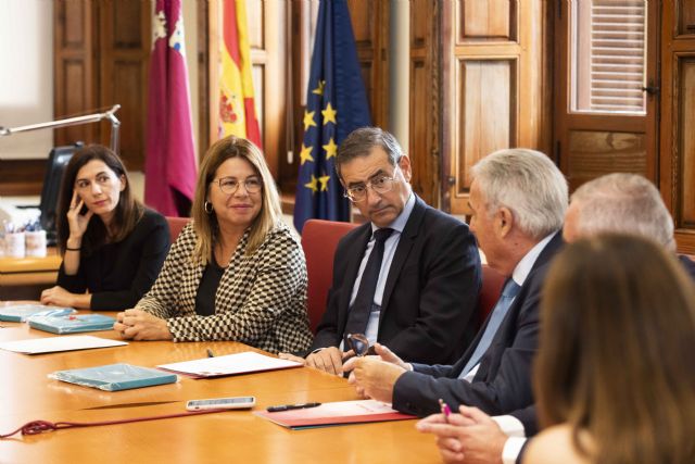 La Universidad de Murcia y Cajamar renuevan su colaboración para fomentar la inserción laboral del alumnado - 1, Foto 1