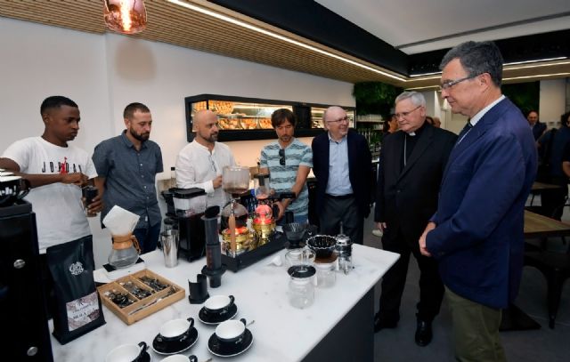 La Escuela de Hostelería de Cáritas abre una nueva cafetería en el centro de Murcia - 4, Foto 4