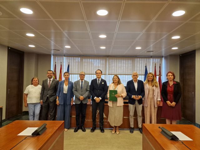 El Fiscal Superior de la Región de Murcia presenta la Memoria de la Fiscalía 2023 a la Asamblea Regional de Murcia - 1, Foto 1