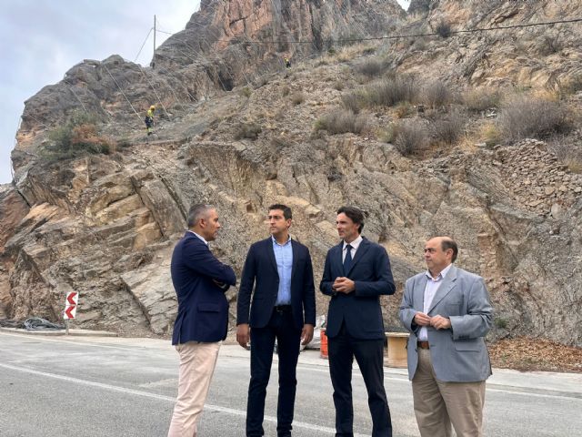 Reabre la carretera entre Blanca y Abarán tras finalizar las obras para mejorar su seguridad - 2, Foto 2