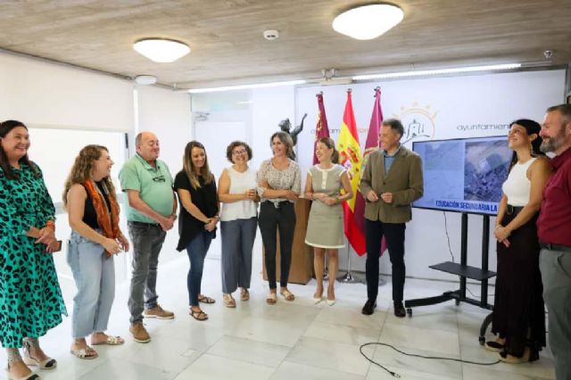 Fulgencio Gil anuncia un nuevo hito en la pedanía de La Hoya, que albergará nuevas instalaciones para la impartición de la Enseñanza Secundaria Obligatoria - 4, Foto 4