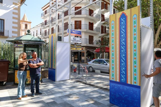 La Feria de Mediodía estrena portada con aires lorquinos en la entrada al casco antiguo por la calle Alporchones - 2, Foto 2