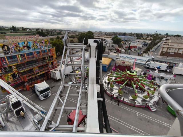 Emergencias acompaña al personal de Bomberos durante la comprobación de la accesibilidad de los equipos materiales al recinto ferial del Huerto de la Rueda - 1, Foto 1