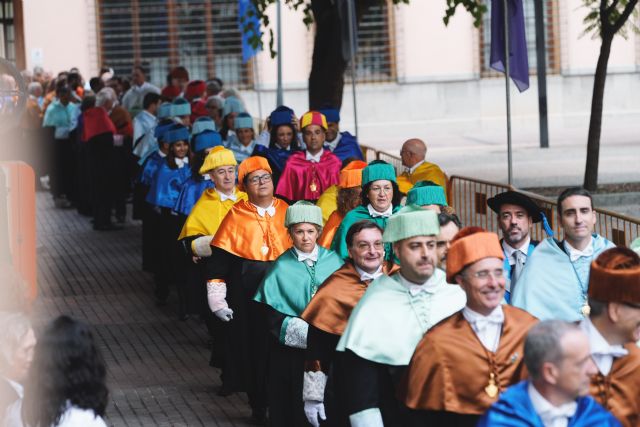 La UMU inicia formalmente el curso en el que se aprobarán los nuevos estatutos - 1, Foto 1