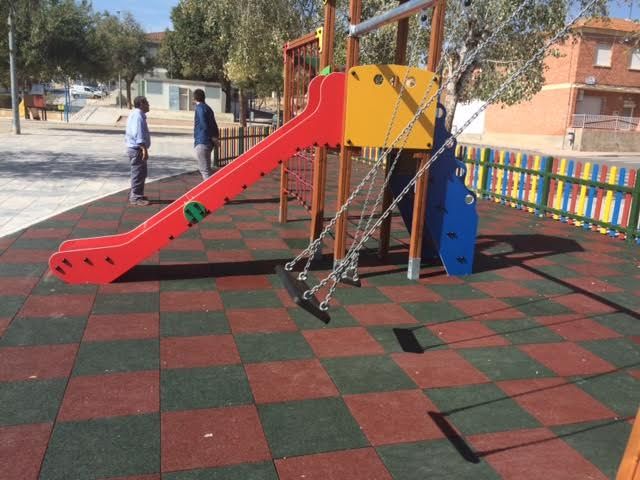 El recinto ferial ya cuenta con un nuevo parque con juegos infantiles, Foto 6