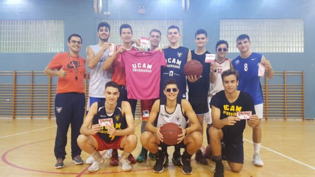 El UCAM Murcia CB homenajea a las luchadoras - 1, Foto 1