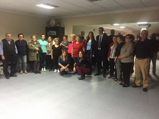 Más de 105 mayores lorquinos participan en los talleres de salud y bienestar programados para el último trimestre del año - 1, Foto 1