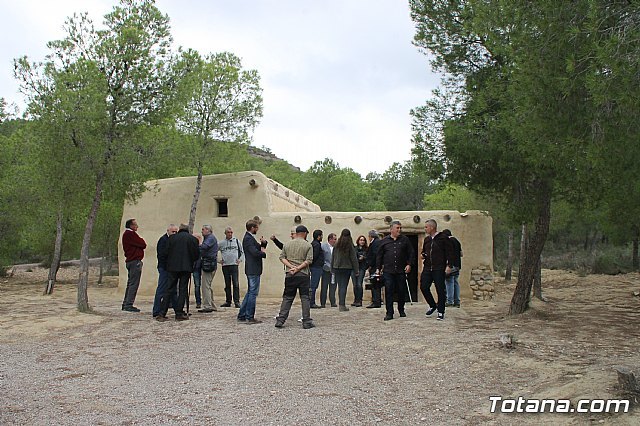El alcalde acompaña a senadores murcianos a visitar el yacimiento aqueológico de La Bastida - 1, Foto 1