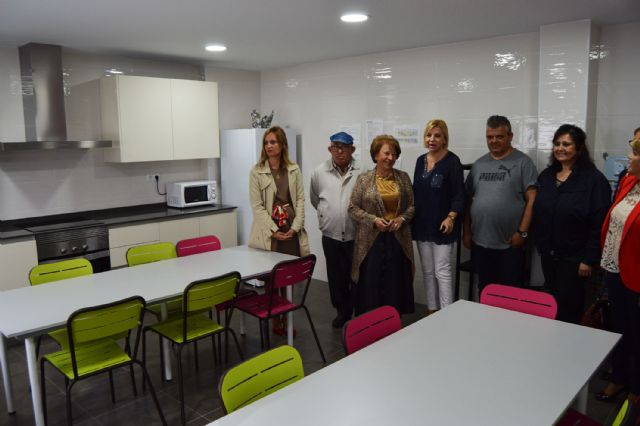 La consejera Tomás inaugura la nueva vivienda tutelada de AFES en Las Torres de Cotillas - 1, Foto 1