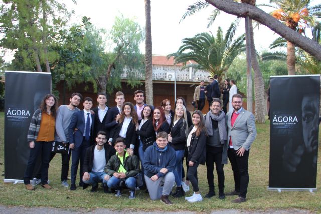 62 jóvenes debatirán este sábado y domingo como miembros del Parlamento Británico en el regreso del III Torneo Benéfico Ágora - 4, Foto 4