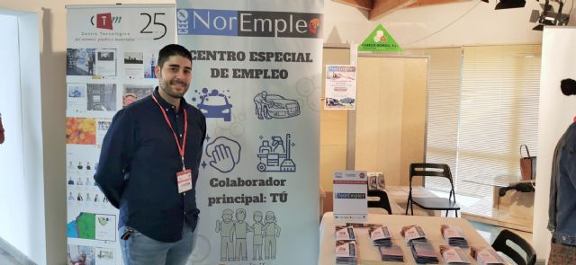 Más de 400 jóvenes participan en la VIII Feria de Empleo PICE celebrada en Cehegín - 1, Foto 1