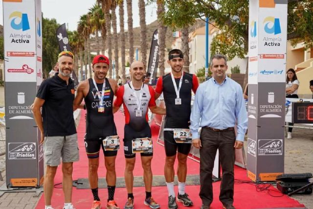 Álvaro Franco se corona en Cabo de Gata-Níjar como Campeón Regional de Triatlón de Media Distancia - 2, Foto 2