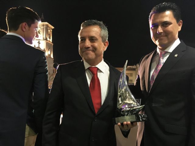 El pregón del teniente general Sánchez Ortega inauguró anoche las fiestas de San Javier - 2, Foto 2