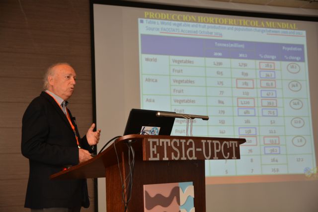 UPCT y Sulfato Cálcico del Mediterráneo desarrollan una metodología que evita la contaminación de suelo por nitratos - 1, Foto 1