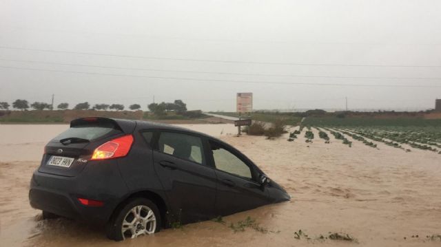 Las fuertes lluvias provocan el corte de diez carreteras en Cartagena - 1, Foto 1