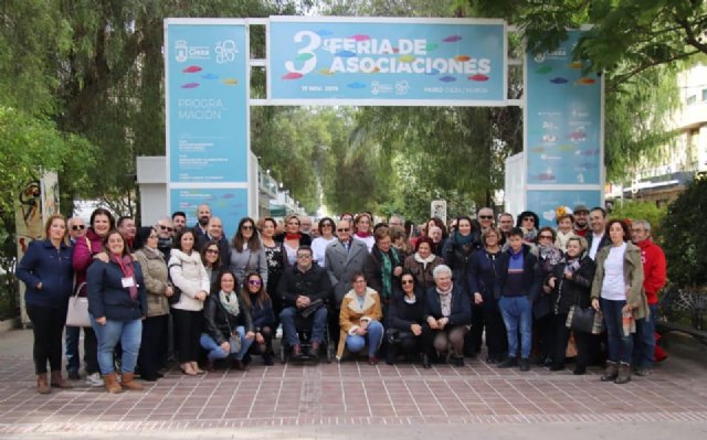 La Feria de Asociaciones muestra el camino de entidades destinadas a participar e influir en la sociedad - 1, Foto 1