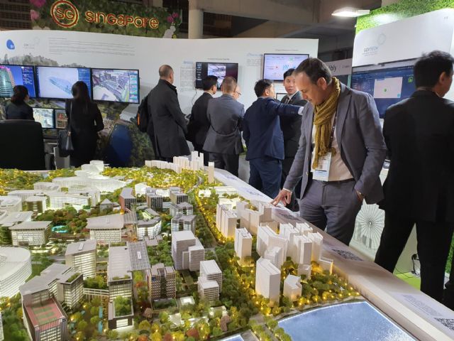 La Comunidad busca socios para proyectos de territorios inteligentes en el congreso mundial de smart cities de Barcelona - 1, Foto 1