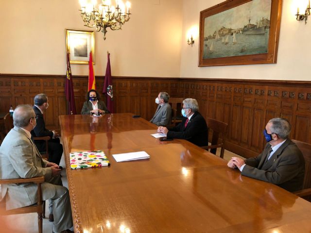 Yolanda Muñoz distinguida Hermana de Honor de la Agrupación del Santísimo y Real Cristo de la Misericordia - 2, Foto 2