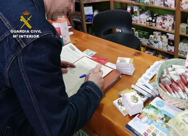 La Guardia Civil desmantela una trama delictiva dedicada a la venta de falsos productos naturales con riesgo para los consumidores - 5, Foto 5