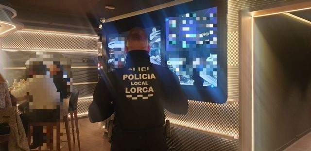 La Policía Local de Lorca interpone un total de seis denuncias por tenencia de sustancias estupefacientes en nueve inspecciones realizadas en salones de juegos del municipio - 2, Foto 2