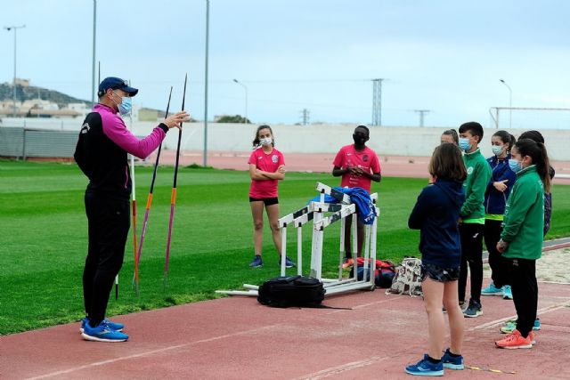 El sábado 27, la jabalina vuelve al trabajo en Águilas - 1, Foto 1