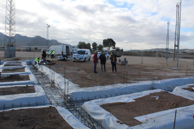 Inicio obras nuevos vestuarios Polideportivo La Hoya - 1, Foto 1