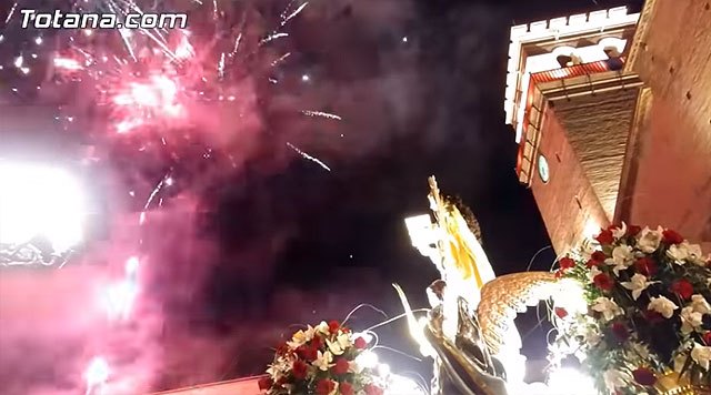 Solo se autoriza el uso de elementos pirotécnicos en los actos religiosos promovidos por la Fundación La Santa, Foto 1