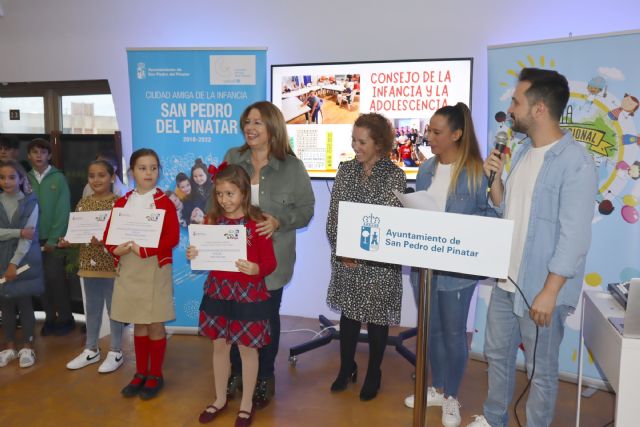 Los niños pinatarenses reivindican la importancia de la salud mental en el Día Mundial de la Infancia - 2, Foto 2