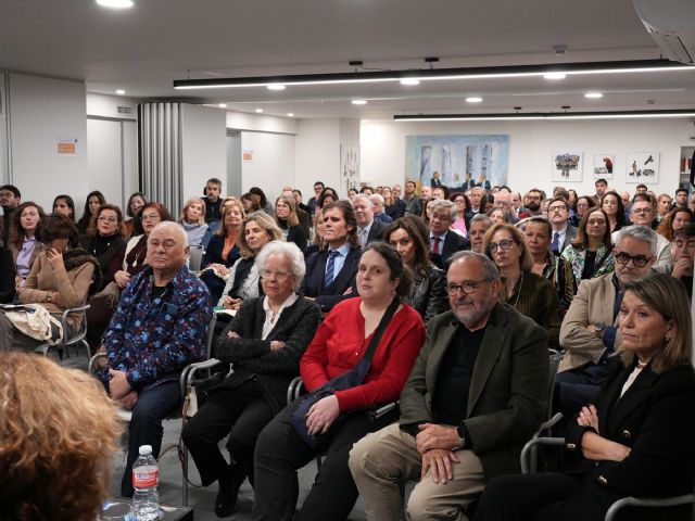 Quitarle poder a la discapacidad: la misión de la Fundación Claudia Tecglen, bajo la que se unen 130 líderes sociales, sanitarios, empresariales y políticos - 3, Foto 3