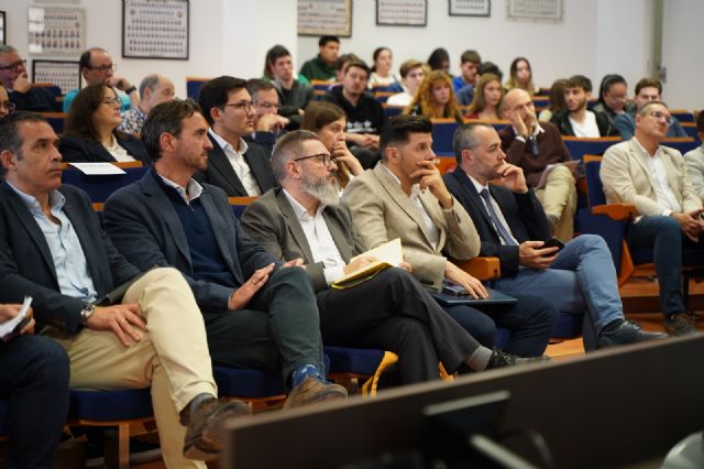 AHMUR apuesta por el diálogo social para avanzar en el desarrollo del biometano en la Región de Murcia - 1, Foto 1