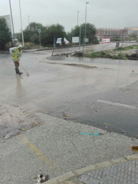 805 personas trabajan esta mañana para que Murcia recupere la normalidad cuanto antes tras las fuertes lluvias - 2, Foto 2