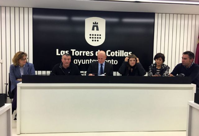 El Ayuntamiento recupera derechos de sus trabajadores en el Acuerdo Marco 2017-19 - 1, Foto 1