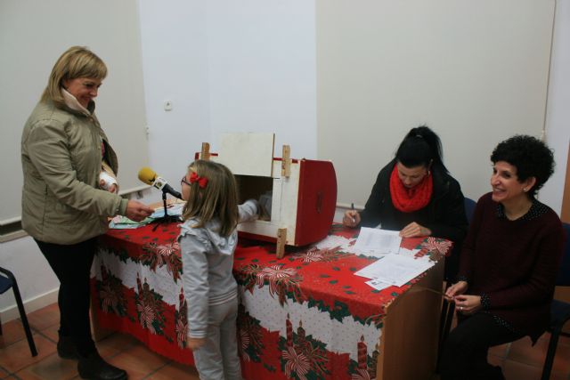 The selection of the 15 boys and girls awarded in the "Buzn Real" is made, Foto 1