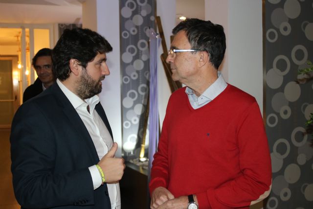 López Miras: Los murcianos se merecen un Gobierno como el del PP que cree en la libertad, lidera la creación de empleo y el crecimiento económico, y ofrece certidumbre a las personas - 1, Foto 1