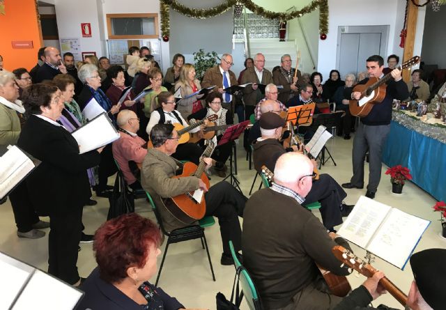 El Centro de Mayores de Las Torres de Cotillas inaugura su tradicional Belén - 3, Foto 3