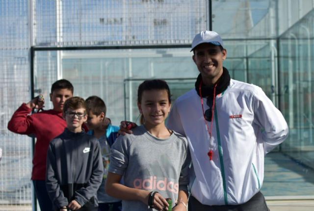 Jóvenes de Bullas y Las Torres de Cotillas disfrutan de una nueva jornada de convivencia de pádel - 1, Foto 1