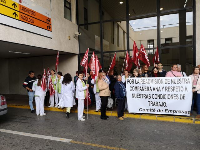 El PSOE respalda al colectivo de trabajadoras del servicio de limpieza del hospital Rafael Méndez de Lorca - 4, Foto 4