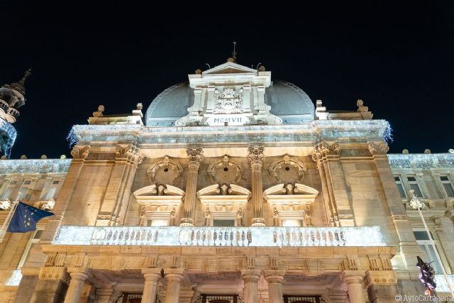 La Navidad trae la proyección de un cuento infantil en 3D a la fachada del Palacio Consistorial - 1, Foto 1