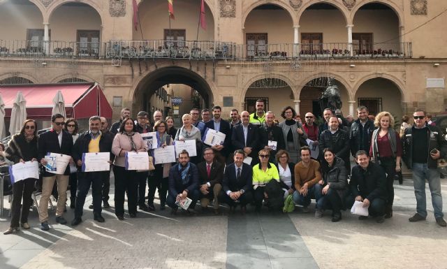El Alcalde entrega el distintivo de calidad turística en destino a establecimientos hosteleros y a los albergues municipales de Calnegre, Casa Iglesias y Coy - 1, Foto 1